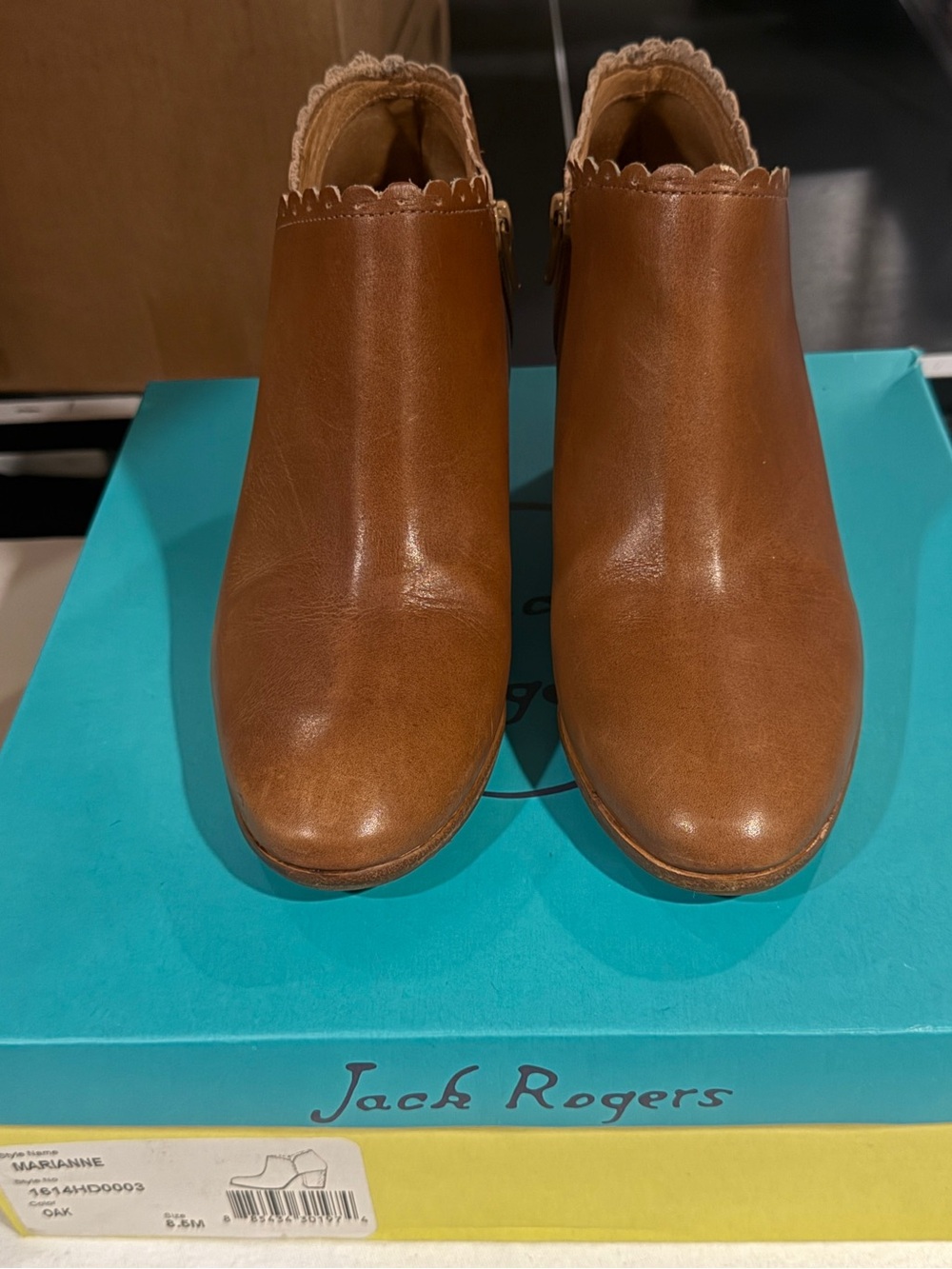 Jack Rogers Marianne Tan Scalloped Ankle Booties sz. 8.5